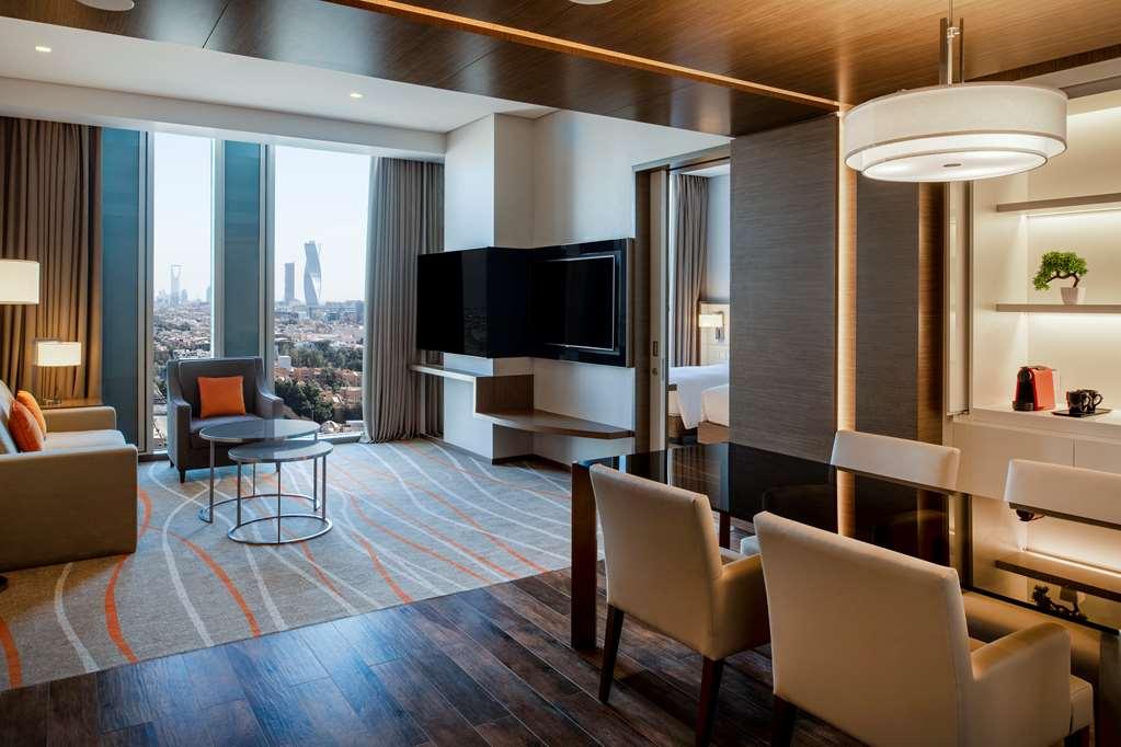Doubletree Suites By Hilton - Riyadh Financial District Rom bilde