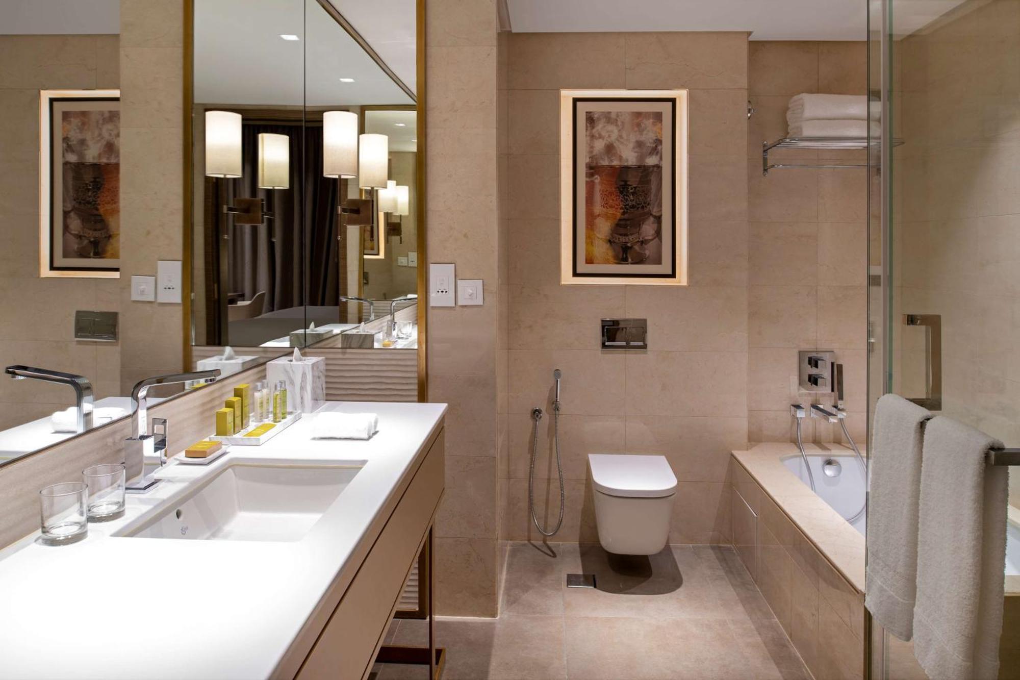 Doubletree Suites By Hilton - Riyadh Financial District Eksteriør bilde